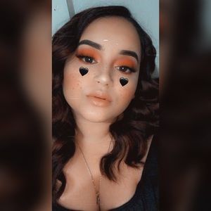 Meet your Posher, Jennifer padron